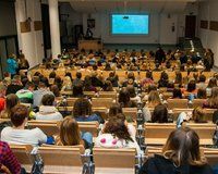 46ec2823fb8675cd6e1143927a3784e4