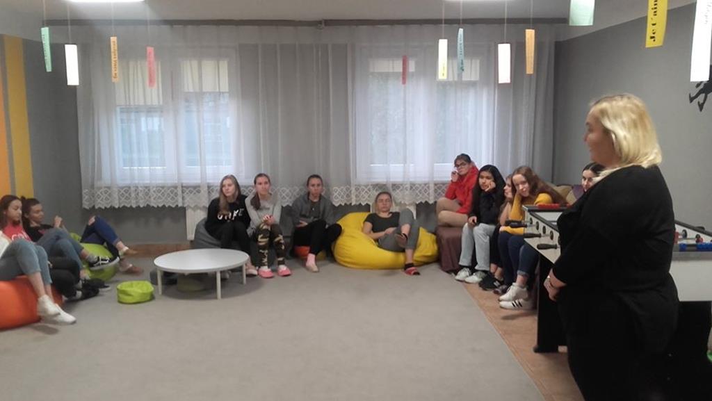 74285713 1665090526958945 7201620425414017024 o Copy